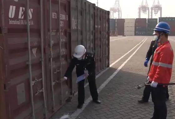 <a href='http://m.zdgcsg.com' title='危險品運輸' >危險品運輸</a>